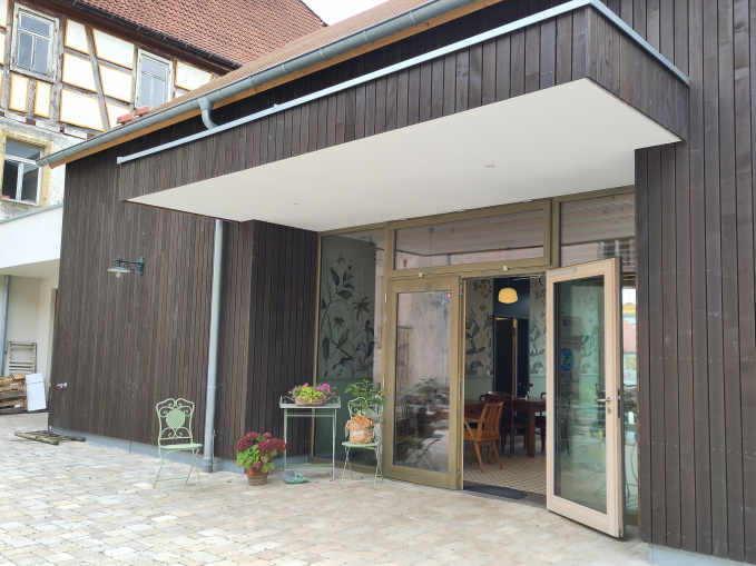 Einfach einladend: das inklusive Café „Stück vom Glück“ im denkmalgeschützten Gebäudekomplex der alten Sägemühle in Oberderdingen-Flehingen...